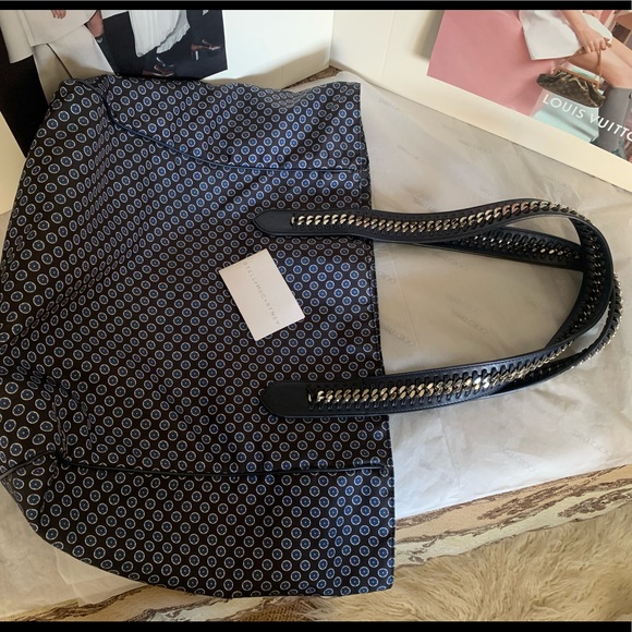 Stella McCartney Falabella large tote! - Picture 2 of 8